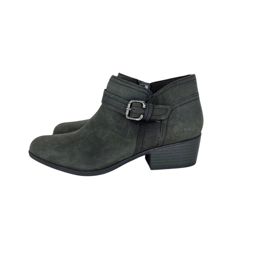 Clarks Women's Adreena Mid Boot Black Leather Bootie Low Block Heel Size 8.5 M
